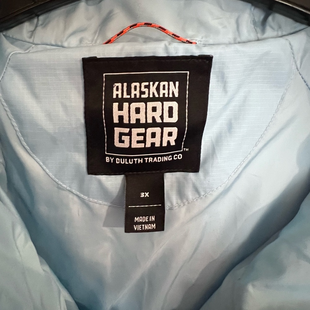 Duluth Puffer Jacket - Picture 4 of 5